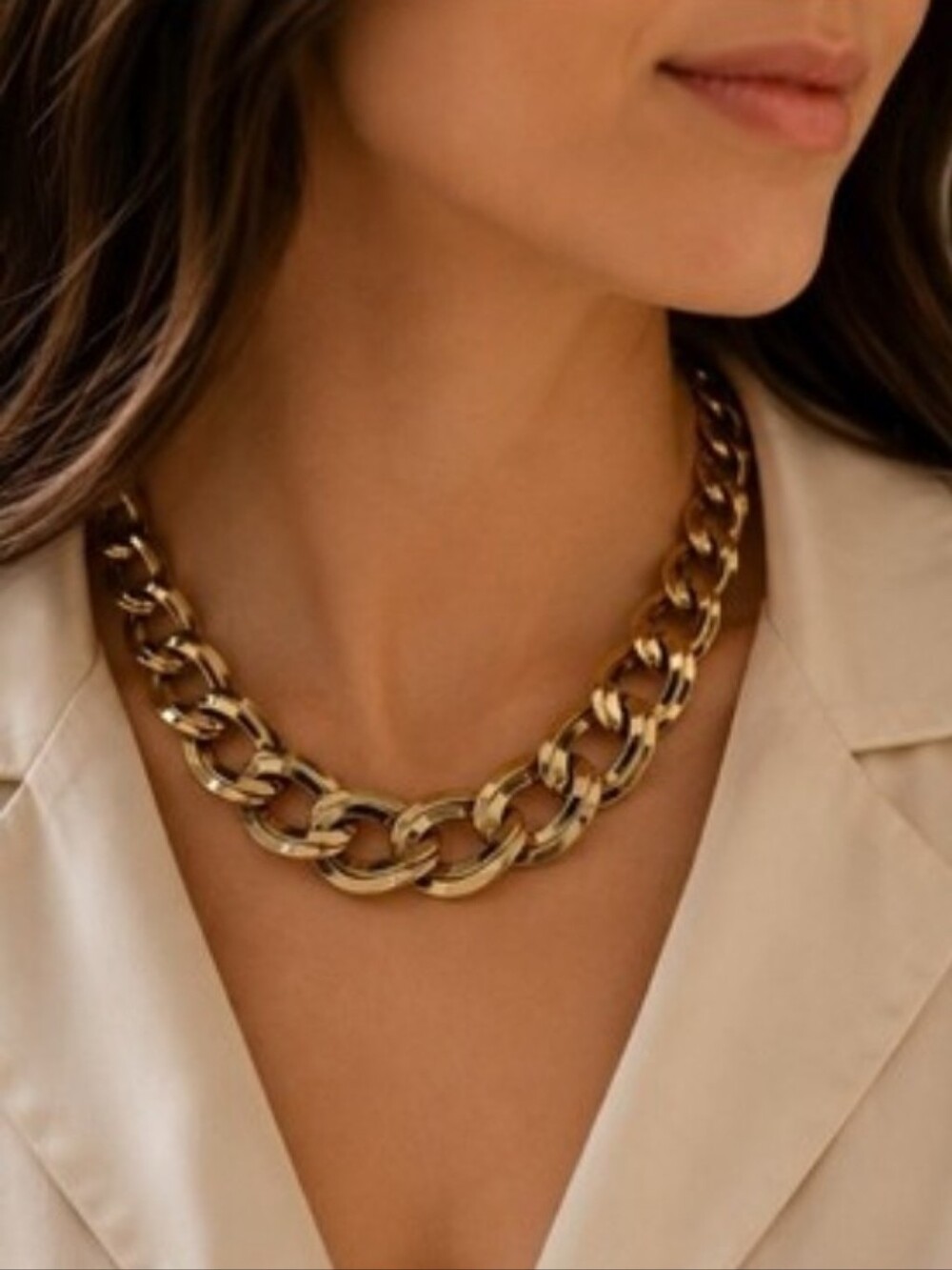 Monet Gold Tone Chain Necklace 16" + 2" Extender Signed Heavy Statement